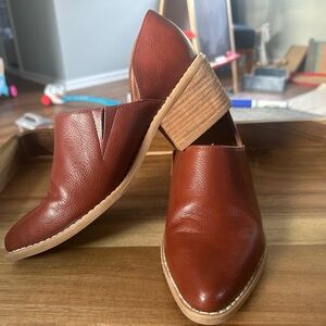 Cynthia Rowley Tan Leather Ankle Booties